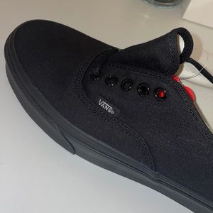 Never Worn Men’s Authentic Vans